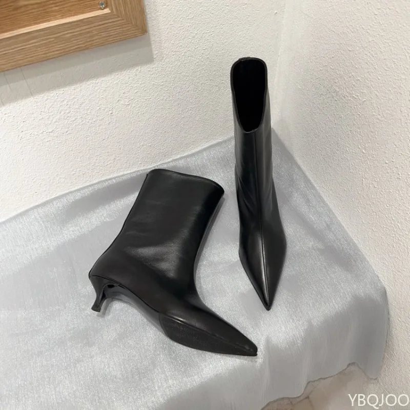 Women'S Fashion Korea - 2026 Neue Mode Spitze Katzenabsatz-Kurzstiefel für