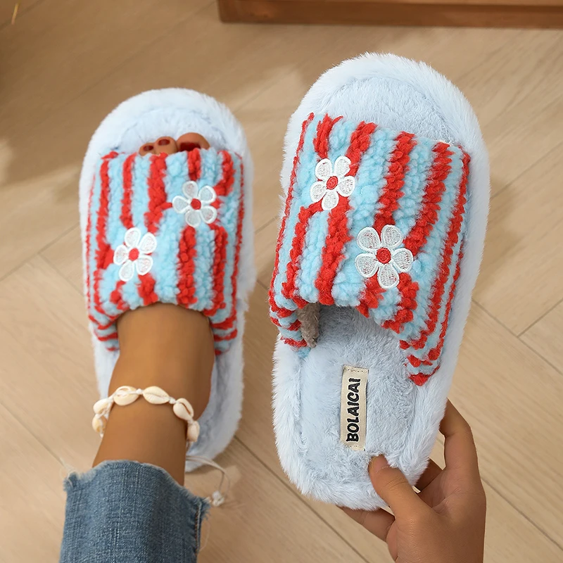 Blumenstickerei-Streifen-Plüsc – Women'S Fashion Korea Bewertung und Preis