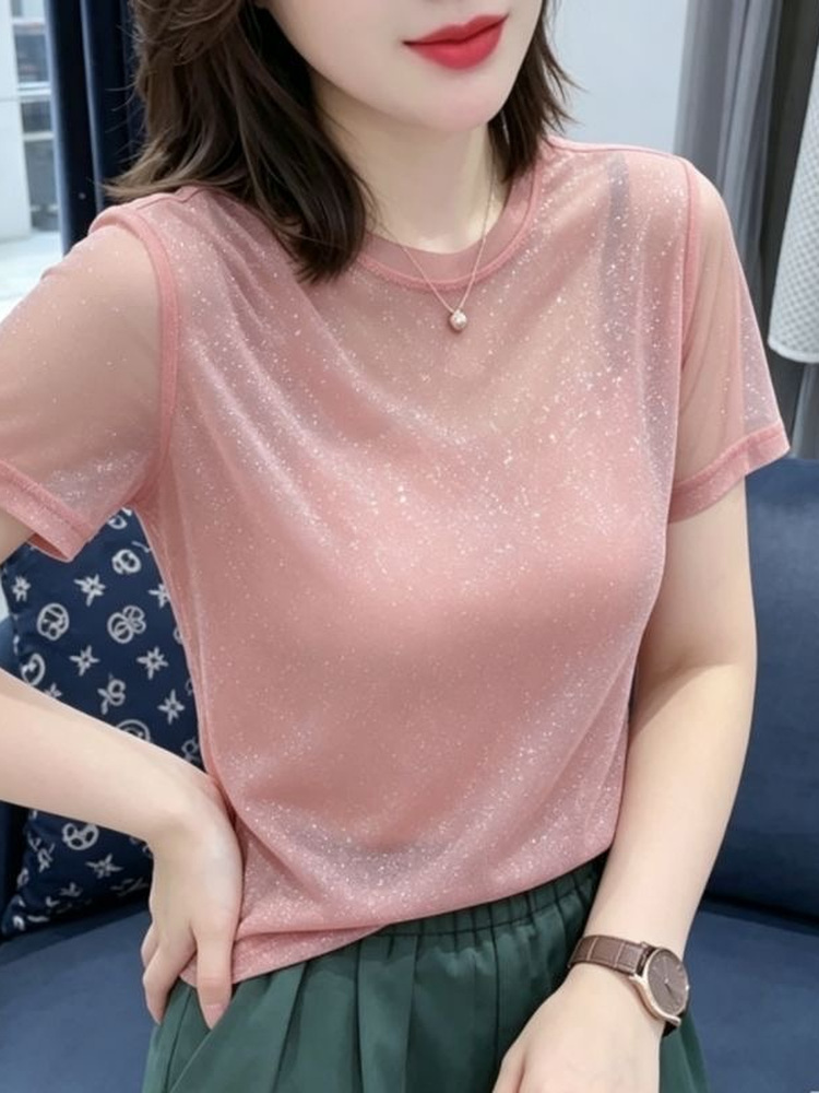 Glänzendes Pailletten-T-Shirt  – Women Fashion Over The Years Bewertung und Preis